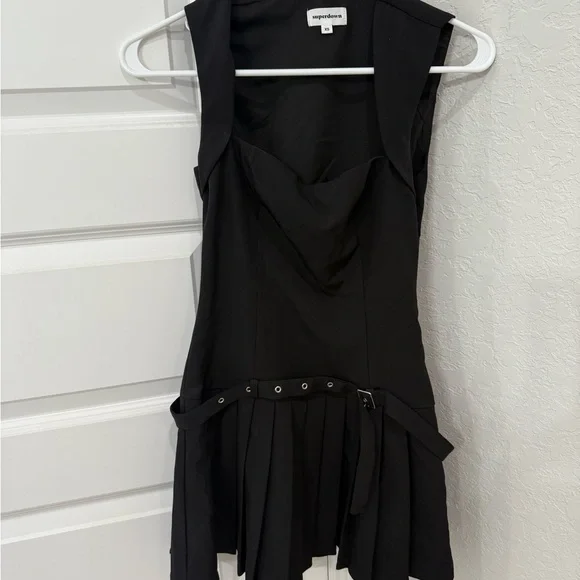 Superdown Elegant Black Mini Dress - Picture 3 of 4